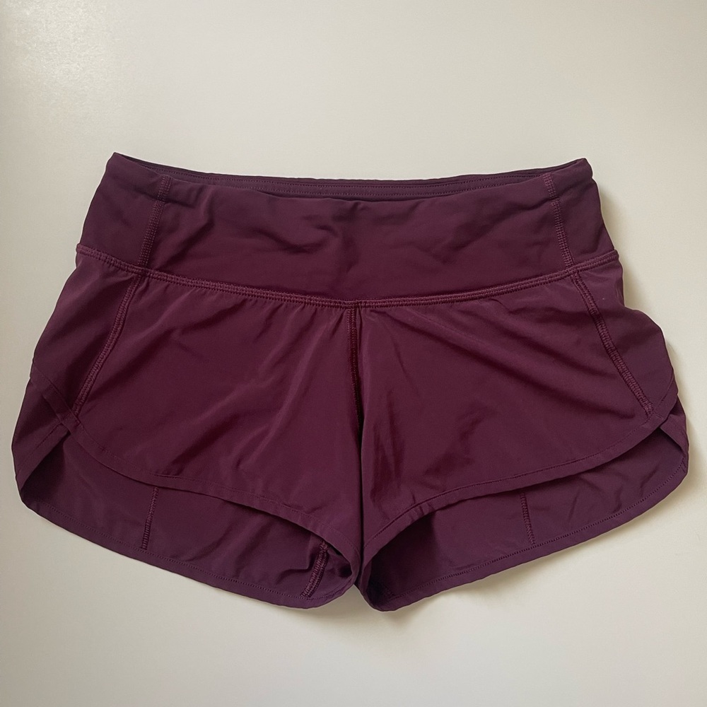 LULULEMON Speed - Up Low Rise Lined Short size 2